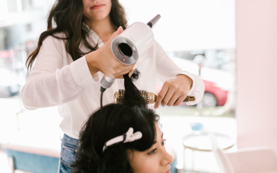 Meilleur sèche-cheveux Coiffeo : comparatif des modèles professionnels pour un séchage rapide