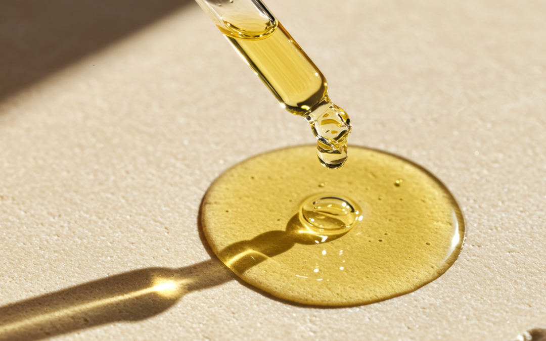 Huile de palmiste pour cheveux : bienfaits et utilisations pour une chevelure éclatante et saine